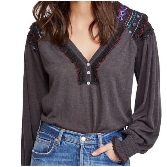 Free People Top Womens Small Gray Siesta Fiesta Embroidered Boho V Neck Henley - Picture 1 of 9